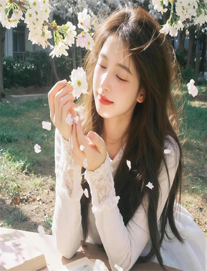 《六一宝宝节掰头大会》音乐配乐解析：音效设计与主题曲创作分析